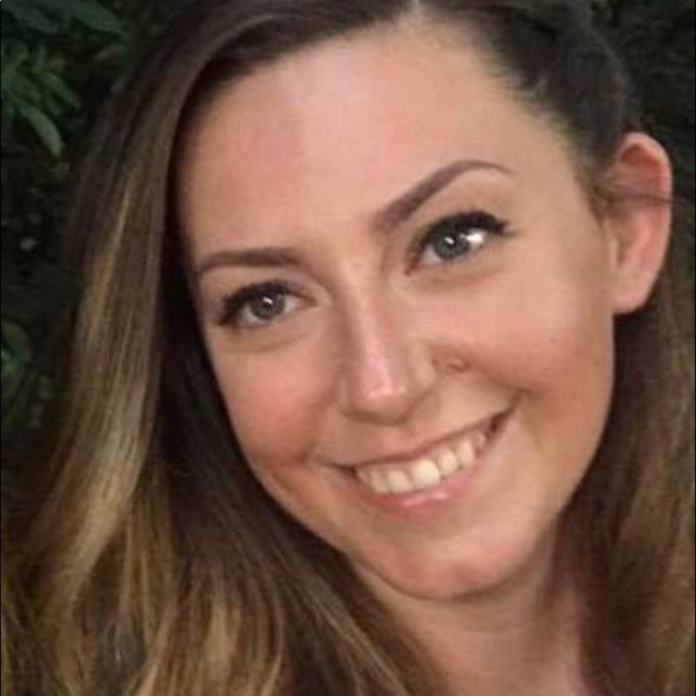 Meet your Posher, Chrissy